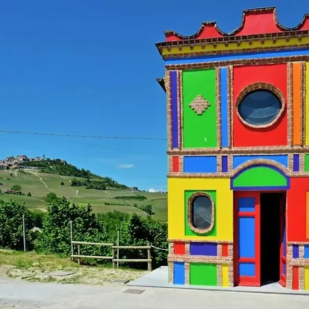 Apartamento Ex Ostu Impero: Vino, Tartufo Ed Ospitalita La Morra