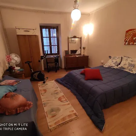 Ex Ostu Impero: Vino, Tartufo Ed Ospitalita *